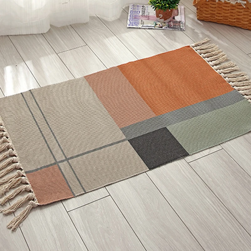 2020 Retro Bohemian Hand Woven Cotton Linen Carpet Bed Bedside Rug Tassel Floor Mat Carpets For Living Room Bedroom Home Decor
2020 Retro Bohemian Hand Woven Cotton Linen Carpet Bed Bedside Rug Tassel Floor Mat Carpets For Living Room Bedroom Home Decor