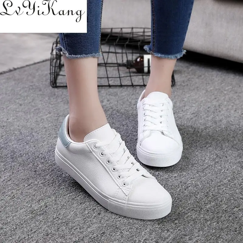 HOT Women Sneakers 2019 Fashion Breathble Vulcanized Shoes Women Pu leather Platform Shoes Women Lace up Casual Shoes White
HOT Women Sneakers 2019 Fashion Breathble Vulcanized Shoes Women Pu leather Platform Shoes Women Lace up Casual Shoes White