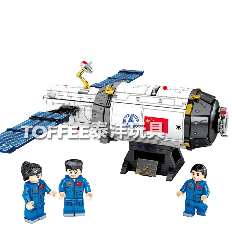 Chinese space culture genuine remote control manned spacecraft launch base satellite rocket boy assembled building blocks 
Chinese space culture genuine remote control manned spacecraft launch base satellite rocket boy assembled building blocks