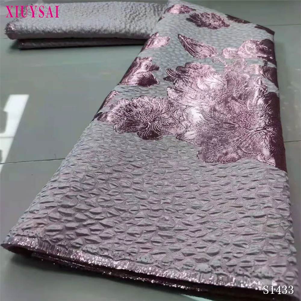 High Quality Gilding Brocade Lace African Lace Fabric Popular Nigerian Jacquard Brocade Fabric For Wedding Dresses P1443
High Quality Gilding Brocade Lace African Lace Fabric Popular Nigerian Jacquard Brocade Fabric For Wedding Dresses P1443