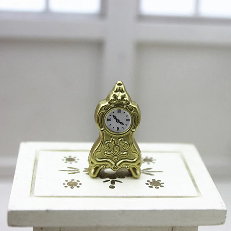 Mini Dollhouse Miniature Furniture Model Ornaments Retro Feel Good Doll Houses Small Clock
Mini Dollhouse Miniature Furniture Model Ornaments Retro Feel Good Doll Houses Small Clock