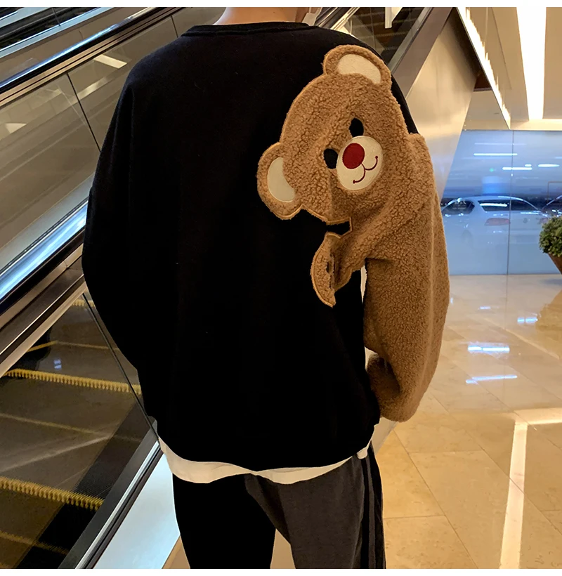 Oversized Harajuku Sweatshirt Women Autumn Winter Fleece Bear Sweatshirts Female Full Sleeve Pullover Loose Couple Clothes Top
Oversized Harajuku Sweatshirt Women Autumn Winter Fleece Bear Sweatshirts Female Full Sleeve Pullover Loose Couple Clothes Top