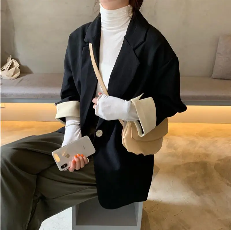 LISCN 2020 Autumn And Winter New Korean Solid Color Top Slim Long-Sleeved Bottoming Shirt Wooden Ear High Neck T-Shirt Women
LISCN 2020 Autumn And Winter New Korean Solid Color Top Slim Long-Sleeved Bottoming Shirt Wooden Ear High Neck T-Shirt Women