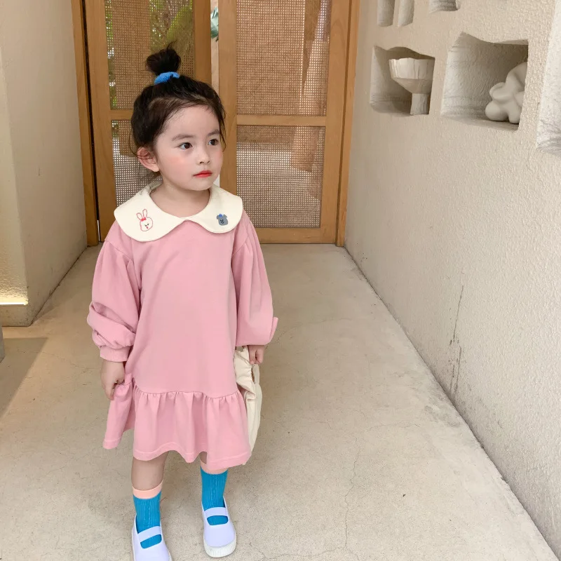 Autumn New Arrival cotton casual long sleeve fashion dress with cartoon pattern collar for cute sweet baby girls
Autumn New Arrival cotton casual long sleeve fashion dress with cartoon pattern collar for cute sweet baby girls