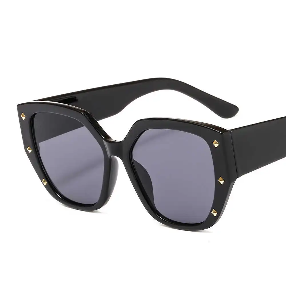 gg New Free shipping hit color sunglasses 6611 men and women sunglasses fashion color glasses
gg New Free shipping hit color sunglasses 6611 men and women sunglasses fashion color glasses