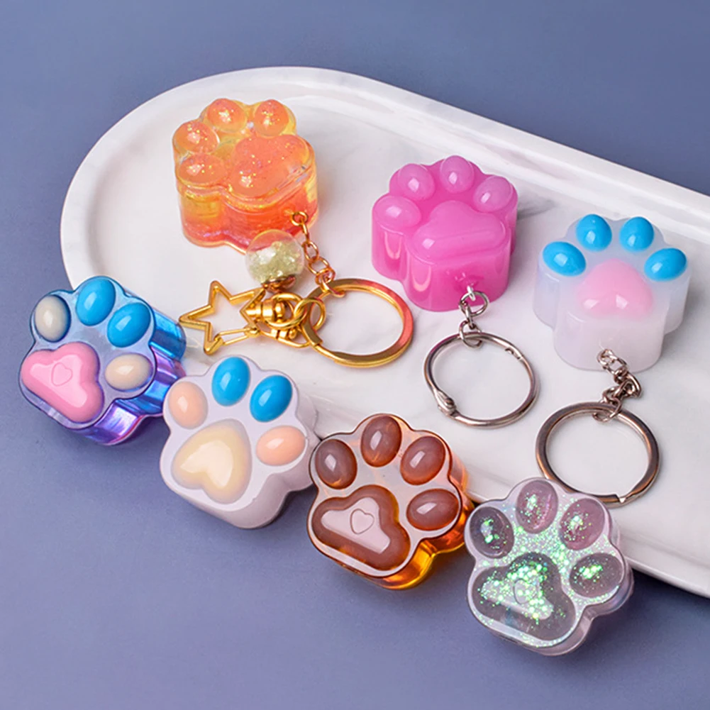 New Silicone Moulds Cat Claw Keychain Resin Crafts Epoxy Mold Candy Chocolate Jewelry Making Pendant Clay Molds DIY Tool
New Silicone Moulds Cat Claw Keychain Resin Crafts Epoxy Mold Candy Chocolate Jewelry Making Pendant Clay Molds DIY Tool