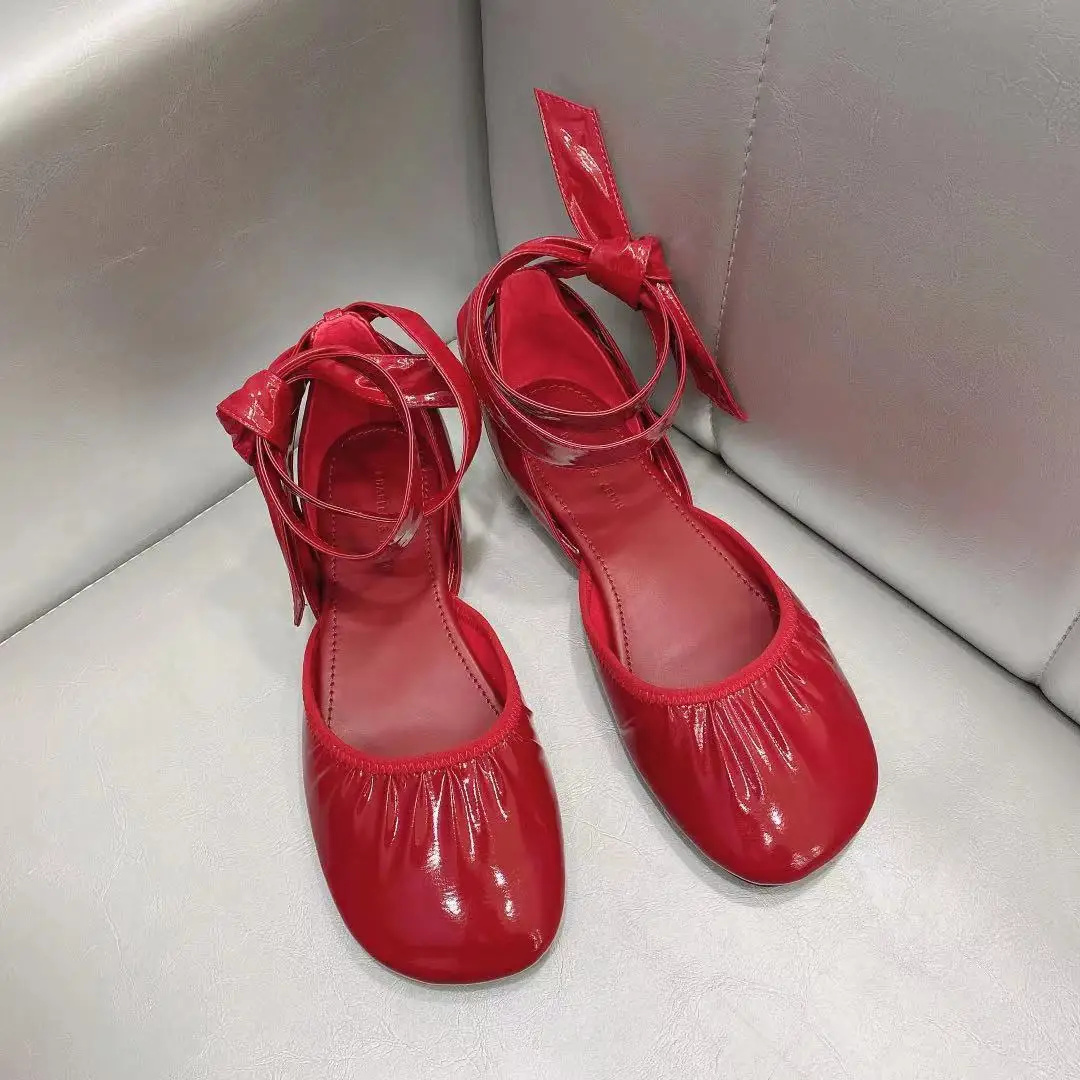 2021 Spring New Ballet Women's Red Single shoes Pleated Fairy Style Fashion Square Toe Flat Heel Sandals Ankle strap
2021 Spring New Ballet Women's Red Single shoes Pleated Fairy Style Fashion Square Toe Flat Heel Sandals Ankle strap