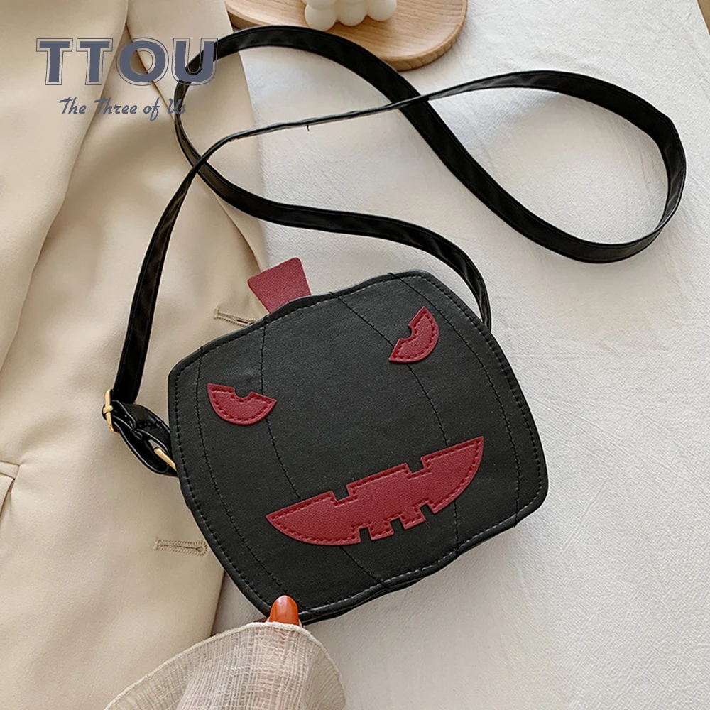 Halloween Pumpkin Women Bag Small Mini Flap Female Shoulder Bag Cute Cartoons Fashion Lady Messenger Crossbody Bag Pu Leather
Halloween Pumpkin Women Bag Small Mini Flap Female Shoulder Bag Cute Cartoons Fashion Lady Messenger Crossbody Bag Pu Leather