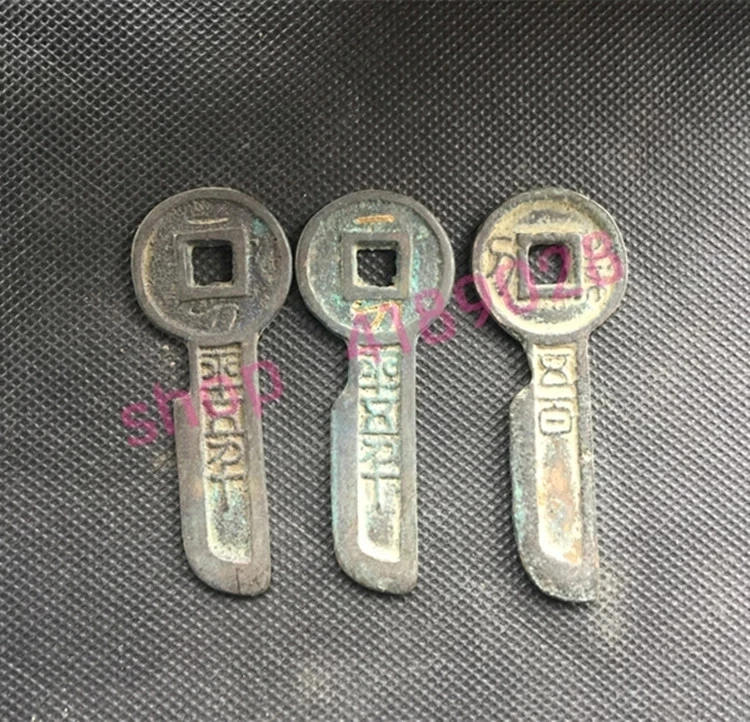 2021 Newest 100% genuine, Chinese, ancient, Wang Mang's States coins / trousers coins. Antique collectibles GIft
2021 Newest 100% genuine, Chinese, ancient, Wang Mang's States coins / trousers coins. Antique collectibles GIft