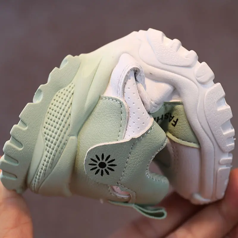 Spring Autumn Children's Sports Shoes 2021 New Breathable Boys Girls Running Shoes Children Artificial Leather Cozy Shoes
Spring Autumn Children's Sports Shoes 2021 New Breathable Boys Girls Running Shoes Children Artificial Leather Cozy Shoes