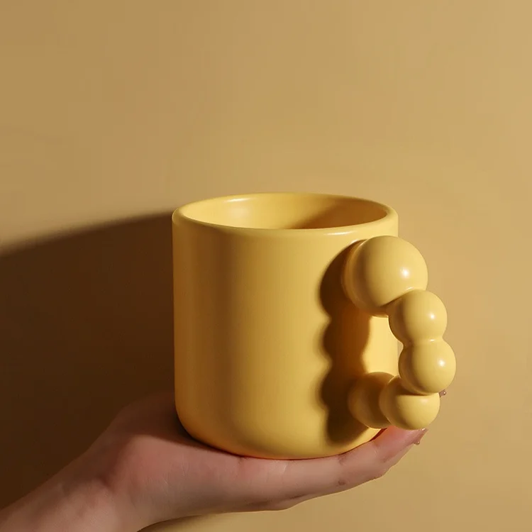 Cute Small Mugs Ceramic Elegant Matte Creative Simple Art Unique Tea Mug Nordic Style Tazze Colazione Bar Supplies DI50KB 
Cute Small Mugs Ceramic Elegant Matte Creative Simple Art Unique Tea Mug Nordic Style Tazze Colazione Bar Supplies DI50KB