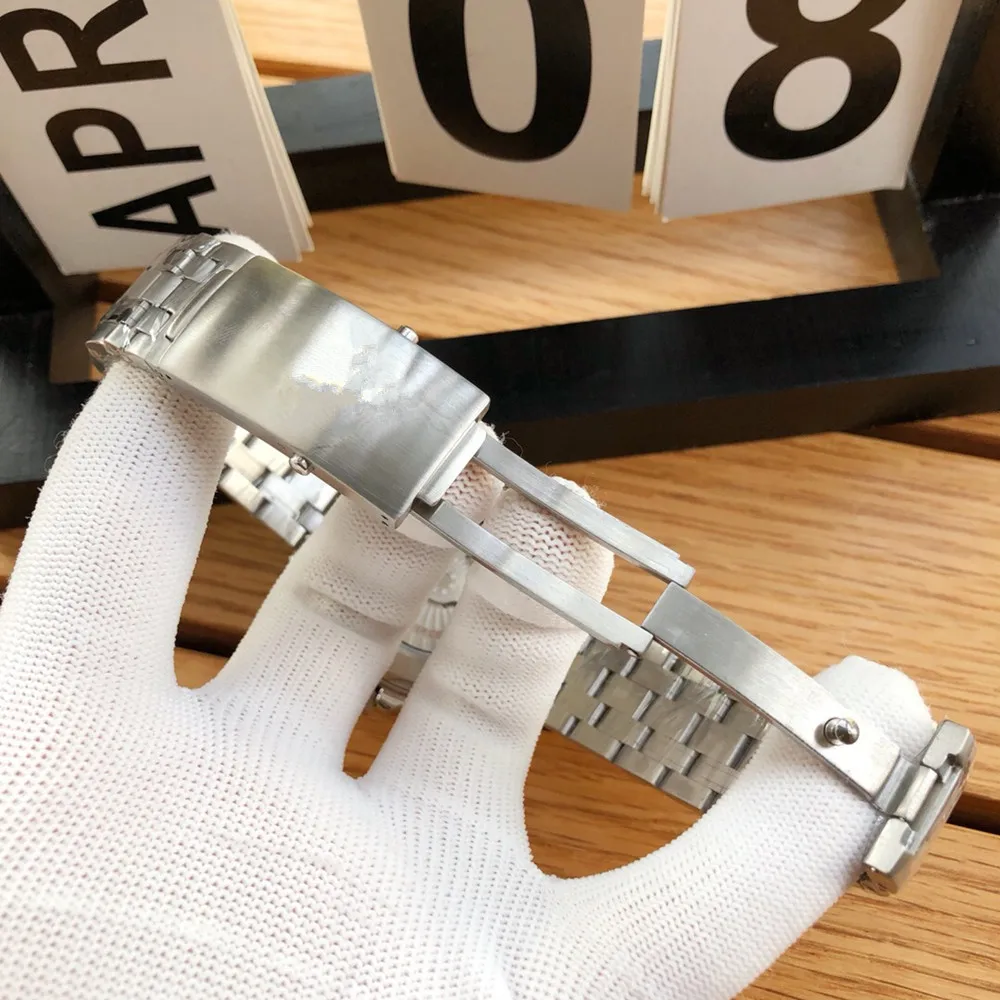 Men's Watch Top Brand Luxury Anniversary Limited Edition Automatic Mechanical Sports Watch Retro Watch
Men's Watch Top Brand Luxury Anniversary Limited Edition Automatic Mechanical Sports Watch Retro Watch