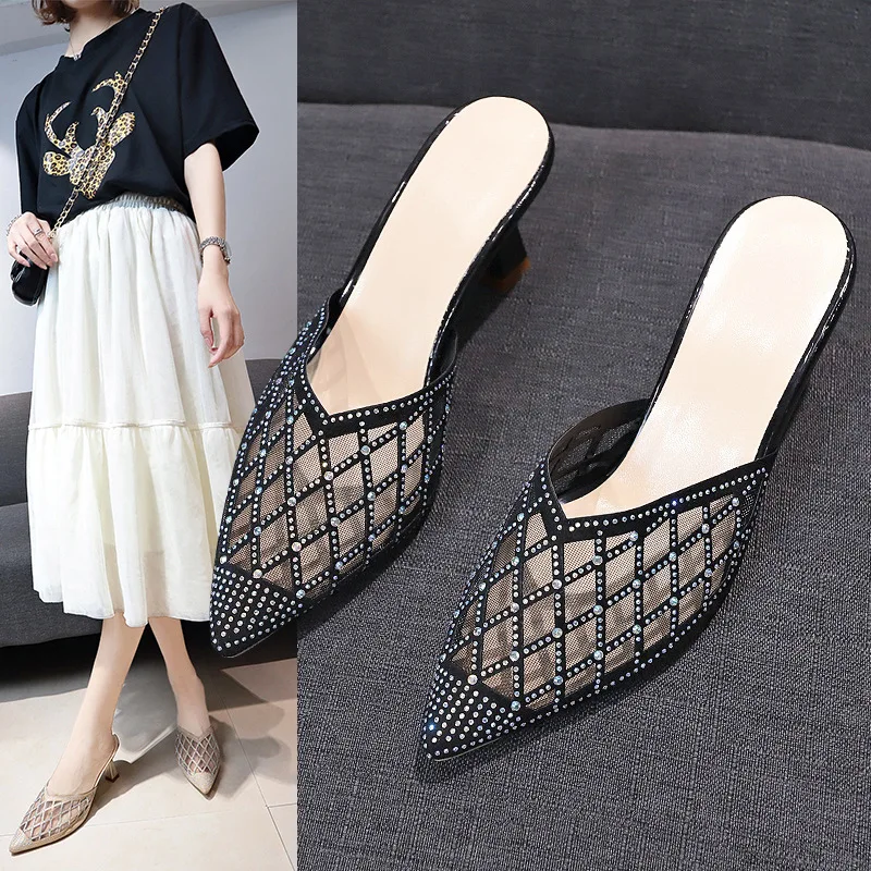 Ladies Sandals Pointed Toe Mesh Hollow Ladies Slippers 2021 New Summer Elegant Crystal Breathable High Heels Female High Heels
Ladies Sandals Pointed Toe Mesh Hollow Ladies Slippers 2021 New Summer Elegant Crystal Breathable High Heels Female High Heels