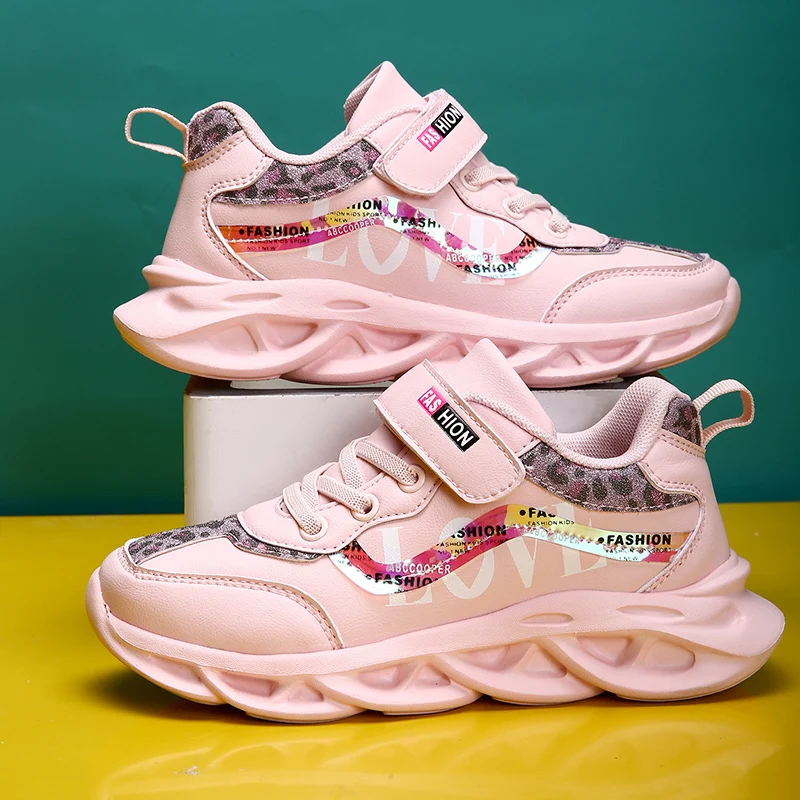 2021 Spring New Kids Pu Leather Shoes Baby Girls Sport Sneakers Children Shoes Boys Fashion Casual Shoes Soft Brand Trainer
2021 Spring New Kids Pu Leather Shoes Baby Girls Sport Sneakers Children Shoes Boys Fashion Casual Shoes Soft Brand Trainer