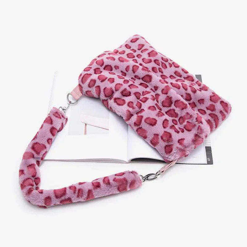 Women Plush Handbags Fashion leopard Pattern Ladies Classic Elegant Shoulder Bag Handbags Vintage Crossbody Bag With Chain
Women Plush Handbags Fashion leopard Pattern Ladies Classic Elegant Shoulder Bag Handbags Vintage Crossbody Bag With Chain