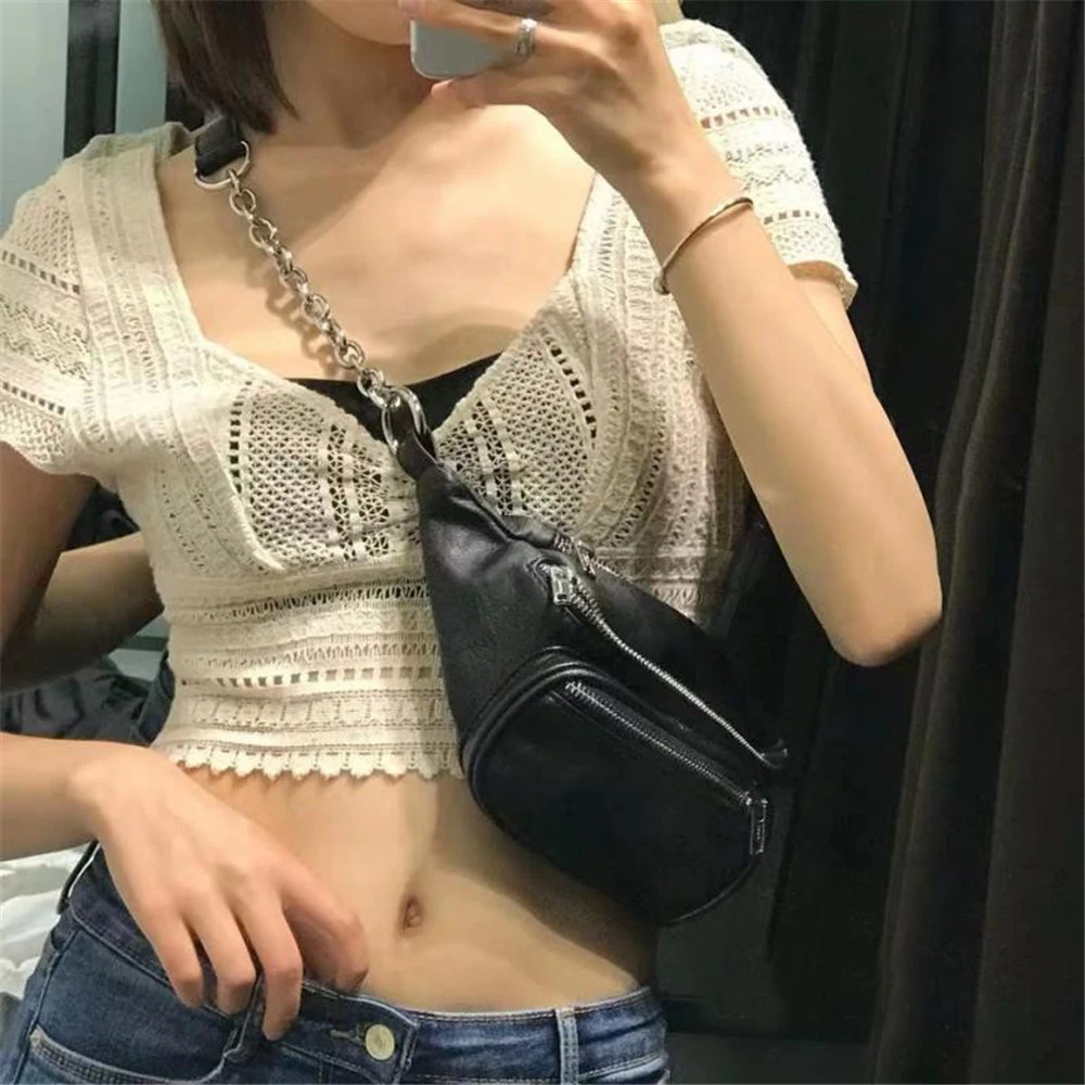 Women's Waist Bag Pure Black Chain Double Purse Mobile Phone Bag Inside Pocket With A Zipper Women bag
Women's Waist Bag Pure Black Chain Double Purse Mobile Phone Bag Inside Pocket With A Zipper Women bag