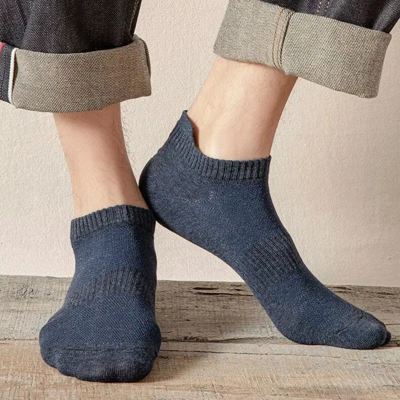 Men's Deodorant Boat Socks Anti Skid Spring Summer Solid Color Cotton Man Socks Versatile Trendy All-match Sports Socks
Men's Deodorant Boat Socks Anti Skid Spring Summer Solid Color Cotton Man Socks Versatile Trendy All-match Sports Socks