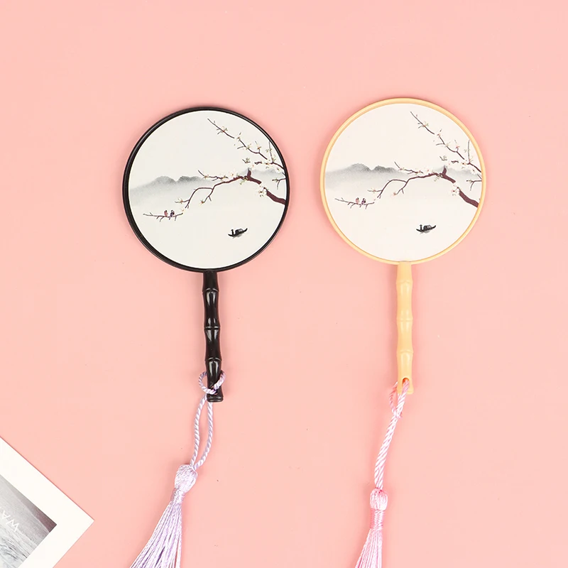 2Pc Mini 1:12 Dollhouse Miniature Lady Fan Dolls' Accessories Dollhouse Furnitur
2Pc Mini 1:12 Dollhouse Miniature Lady Fan Dolls' Accessories Dollhouse Furnitur