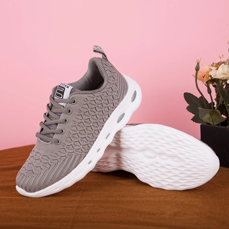 Women's lightweight and comfortable breathable running shoes lace up women's running shoes mesh women's running shoes sneakers
Women's lightweight and comfortable breathable running shoes lace up women's running shoes mesh women's running shoes sneakers
