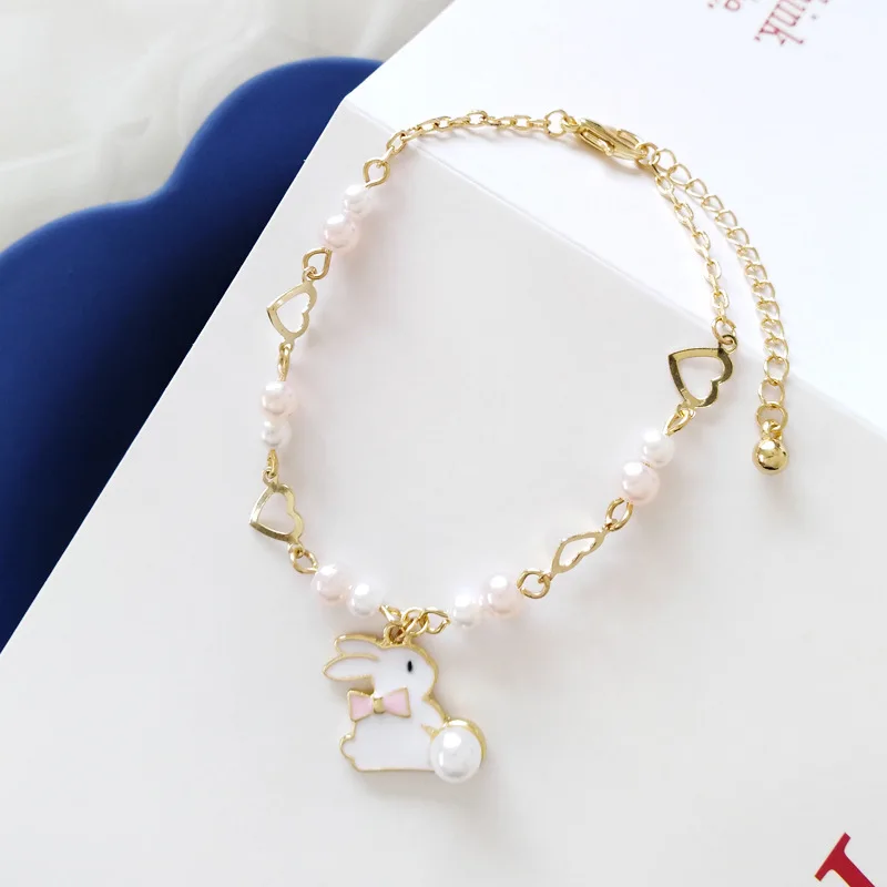 Sweet and lovely rabbit temperament Bracelet simple love College Girl Style Bracelet hand ornament high grade exquisite gift
Sweet and lovely rabbit temperament Bracelet simple love College Girl Style Bracelet hand ornament high grade exquisite gift