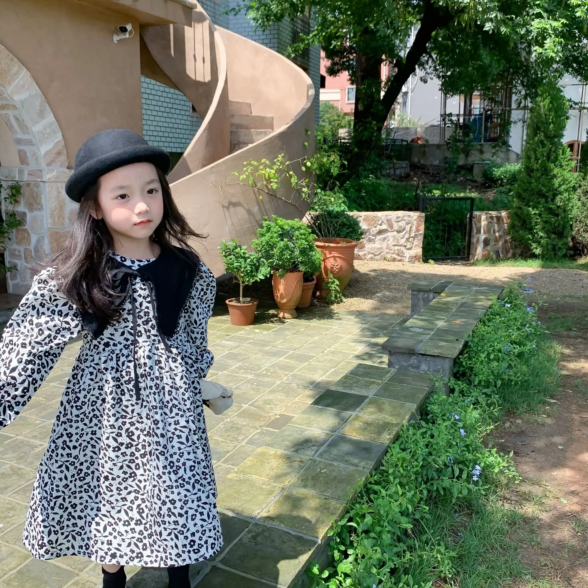 2021 Girls Autumn New Lapel Long-sleeved Black Floral Dress Kids Dresses for Girls Flower Girl Dresses Fall Clothes for Kids
2021 Girls Autumn New Lapel Long-sleeved Black Floral Dress Kids Dresses for Girls Flower Girl Dresses Fall Clothes for Kids
