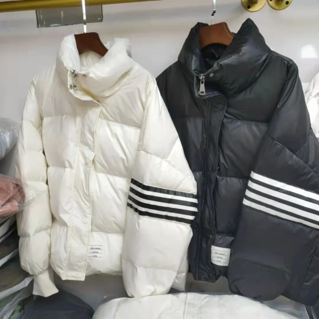 FAKUNTN Thom B Winter New Thick Warm Bread Jacket Tb Men Women Brand Striped Casual Duck Down Coat Black White Jacket
FAKUNTN Thom B Winter New Thick Warm Bread Jacket Tb Men Women Brand Striped Casual Duck Down Coat Black White Jacket