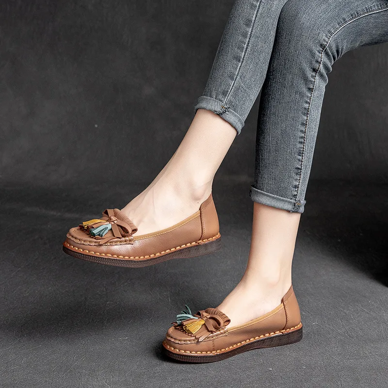 2021 New Genuine Leather Women Shoes Casual retro Single Flat Round Toe Style Boat Shoes Soft Comfortable Women Flats
2021 New Genuine Leather Women Shoes Casual retro Single Flat Round Toe Style Boat Shoes Soft Comfortable Women Flats