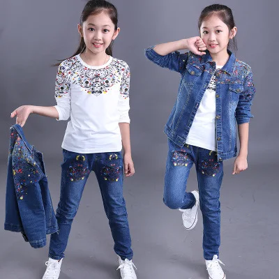 2020 new children's clothing girls autumn suit children's Denim suit two piece spring and autumn girl's fashion
2020 new children's clothing girls autumn suit children's Denim suit two piece spring and autumn girl's fashion