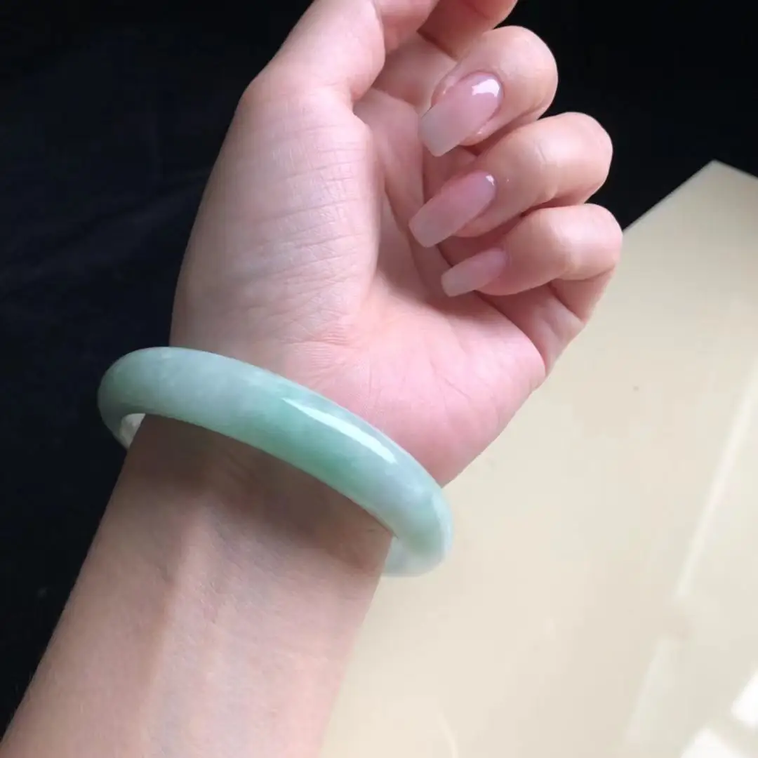 Burma 100%Genuine High-end Jadeite Bracelet Jewelry Jade Bangles For Women 58mm (With Certificate)
Burma 100%Genuine High-end Jadeite Bracelet Jewelry Jade Bangles For Women 58mm (With Certificate)