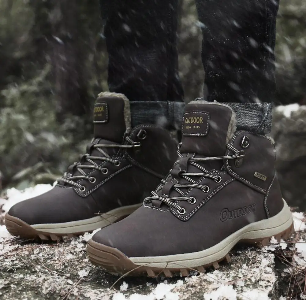 winter Men Boots casual Lace-up Men Shoes Vintage British outdoor rubber Snow Boots Add plush Men Casual sneakers Ankle Boots 
winter Men Boots casual Lace-up Men Shoes Vintage British outdoor rubber Snow Boots Add plush Men Casual sneakers Ankle Boots