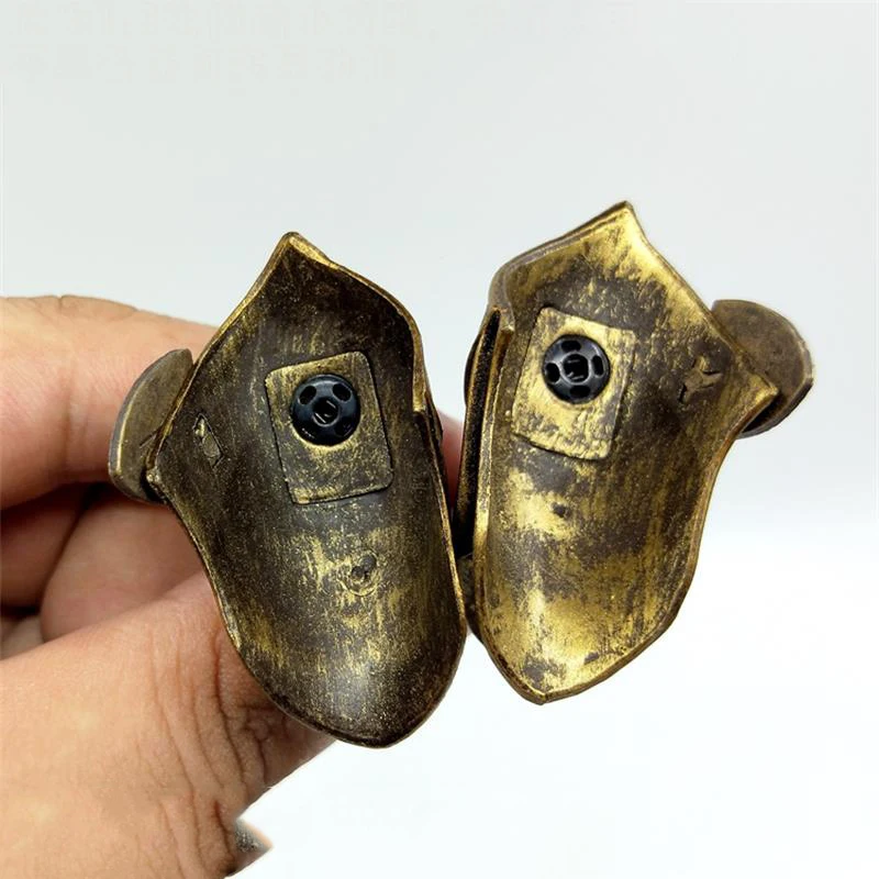 TBLeague 1/6th Gold Light Shoulder Armor Model PL2020-173A Knight Flame Version For Mostly 12 inch Women Doll Accessories
TBLeague 1/6th Gold Light Shoulder Armor Model PL2020-173A Knight Flame Version For Mostly 12 inch Women Doll Accessories