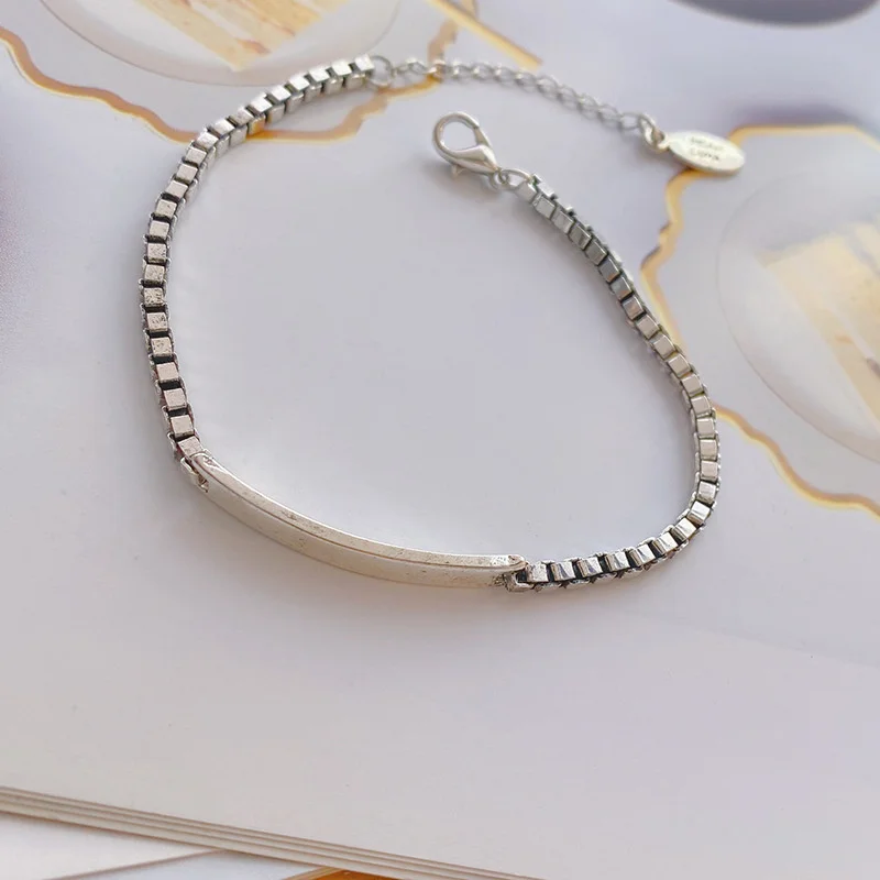 New style chain bracelet fashion simple stainless steel classic ladies bracelet jewelry gift
New style chain bracelet fashion simple stainless steel classic ladies bracelet jewelry gift