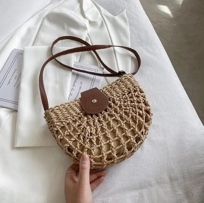 New Handmade Rattan Woven Straw Bag Summer Beach Bag for Women Bohemia Messenger Crossbody Bags For Girls Daily Purse
New Handmade Rattan Woven Straw Bag Summer Beach Bag for Women Bohemia Messenger Crossbody Bags For Girls Daily Purse