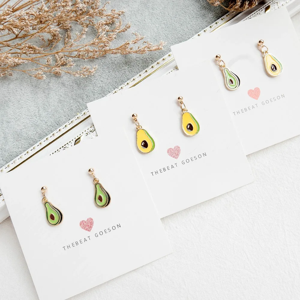 South Korea's new simple avocado Women's earrings female 2021 trend summer fruit earrings all-match creative fun fashion jewelry
South Korea's new simple avocado Women's earrings female 2021 trend summer fruit earrings all-match creative fun fashion jewelry