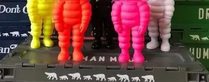 New Hot Selling Street Art Chum Bearbrick PVC Action figures Bear bricklys Ka Tires Colorful Collectable Decoration Gifts
New Hot Selling Street Art Chum Bearbrick PVC Action figures Bear bricklys Ka Tires Colorful Collectable Decoration Gifts