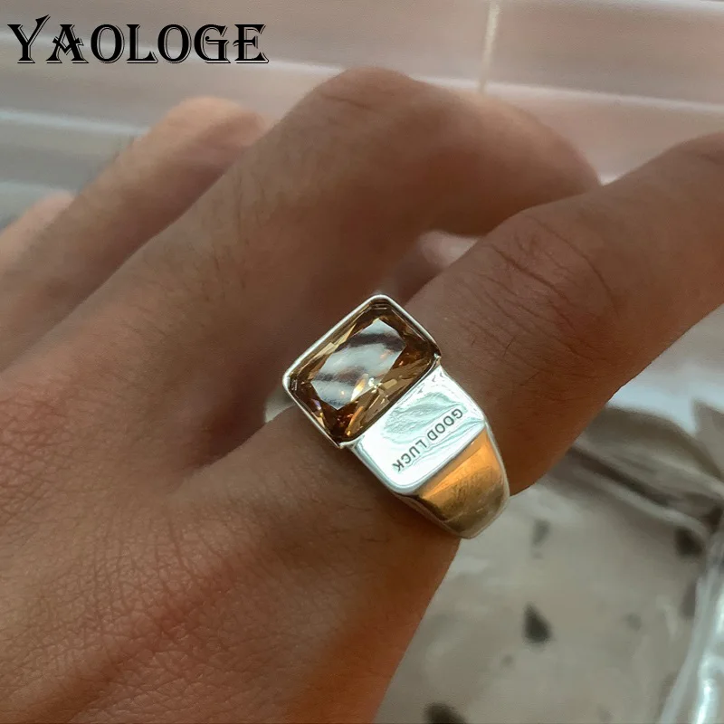 Модное Трендовое Открытое кольцо YAOLOGE из стерлингового серебра 925 пробы в ретро-стиле с квадратным кристаллом из циркония вечерние пары юве...
Модное Трендовое Открытое кольцо YAOLOGE из стерлингового серебра 925 пробы в ретро-стиле с квадратным кристаллом из циркония вечерние пары юве...
