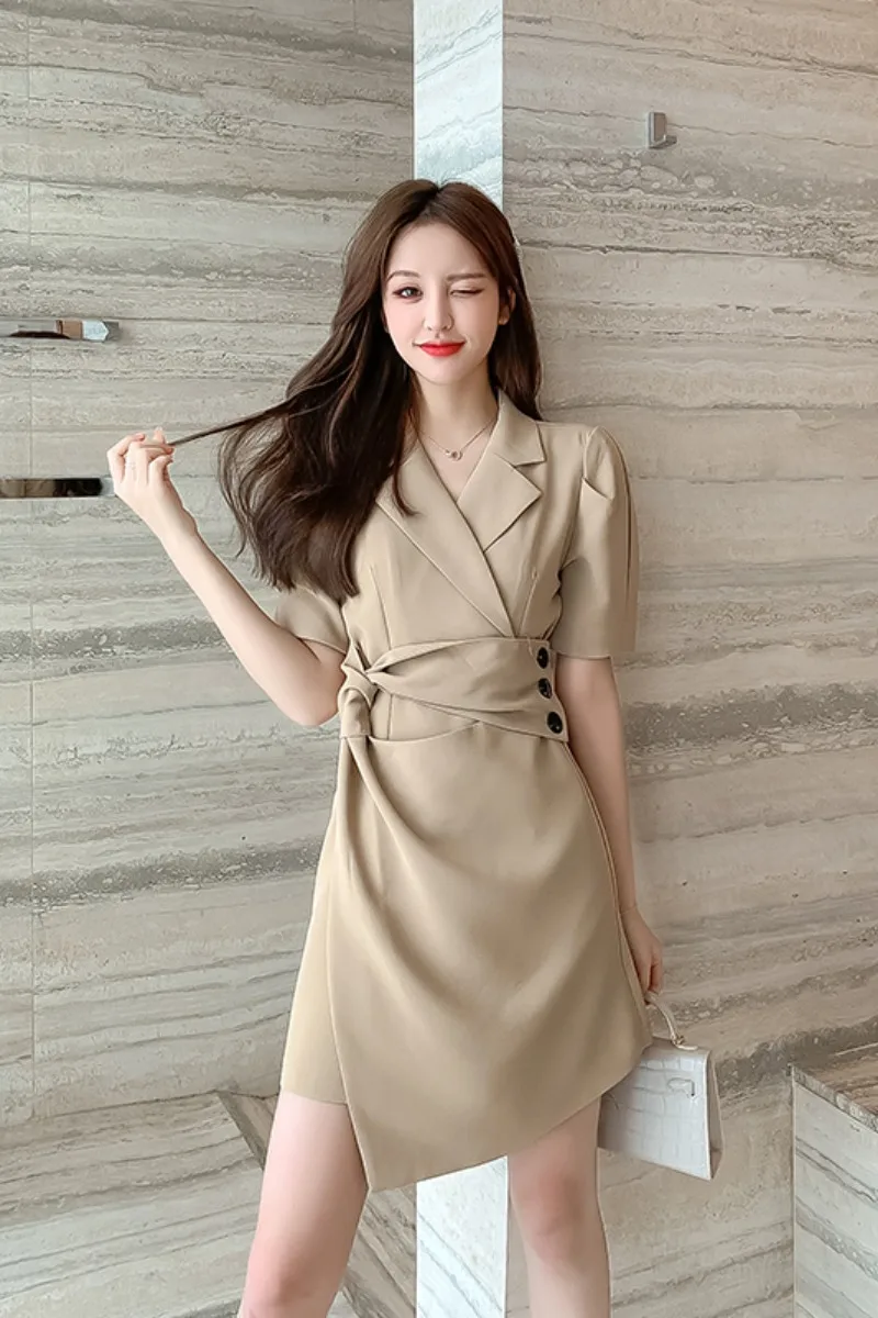 Dresses for Women Summer Short Sleeve Dress for Women Summer New Korean Style Sense of Design Suit Collar Short Skirt Dresses
Dresses for Women Summer Short Sleeve Dress for Women Summer New Korean Style Sense of Design Suit Collar Short Skirt Dresses