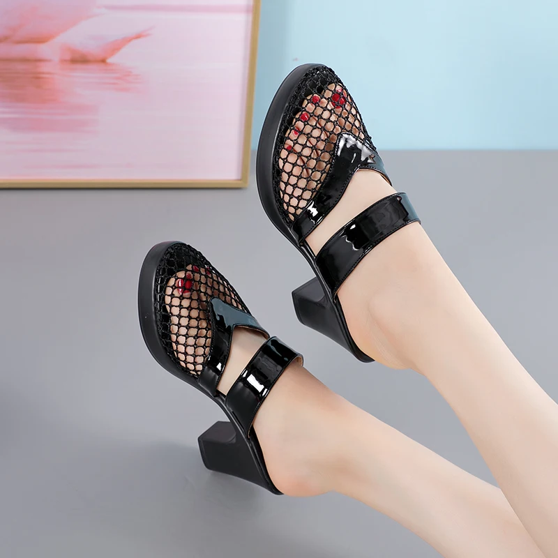 Logoneone Women's Slippers Sandals 2021 Summer New Female Shoes Fashion 7.5cm High Heels Slides Casual Shoes
Logoneone Women's Slippers Sandals 2021 Summer New Female Shoes Fashion 7.5cm High Heels Slides Casual Shoes