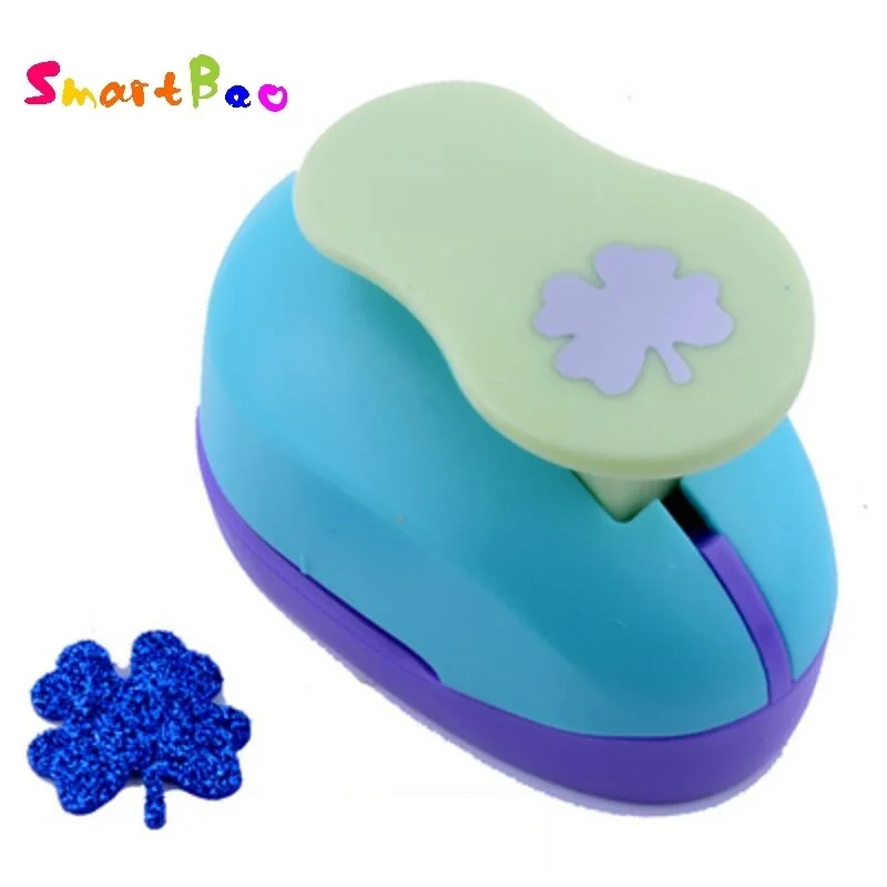 Four-leaf Clover Paper Punches for Scrapbooking Scrapbook Perfurador ; Pattern Width about: 25mm/1"
Four-leaf Clover Paper Punches for Scrapbooking Scrapbook Perfurador ; Pattern Width about: 25mm/1"