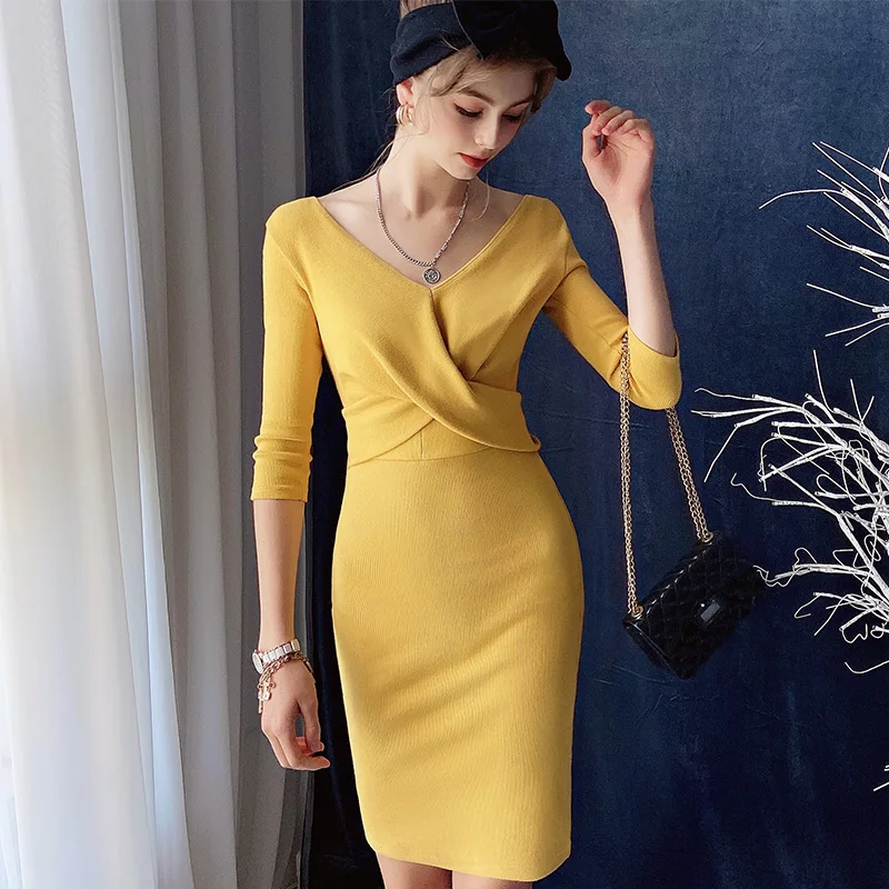 Dabuwawa Sexy Cross Front V-Neck Sheath Dress Women Slim Fit Back Open Sashes Bodycon Elegant Party Dress Female DT1CDR019
Dabuwawa Sexy Cross Front V-Neck Sheath Dress Women Slim Fit Back Open Sashes Bodycon Elegant Party Dress Female DT1CDR019