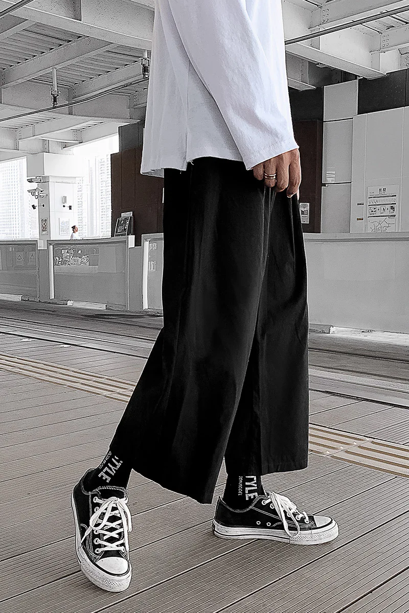 Summer New Men Wide-leg Pants Drape Straight Loose Nine-point Pants 9-point All-match Trend Vintage Falling Hairstylist Trousers
Summer New Men Wide-leg Pants Drape Straight Loose Nine-point Pants 9-point All-match Trend Vintage Falling Hairstylist Trousers