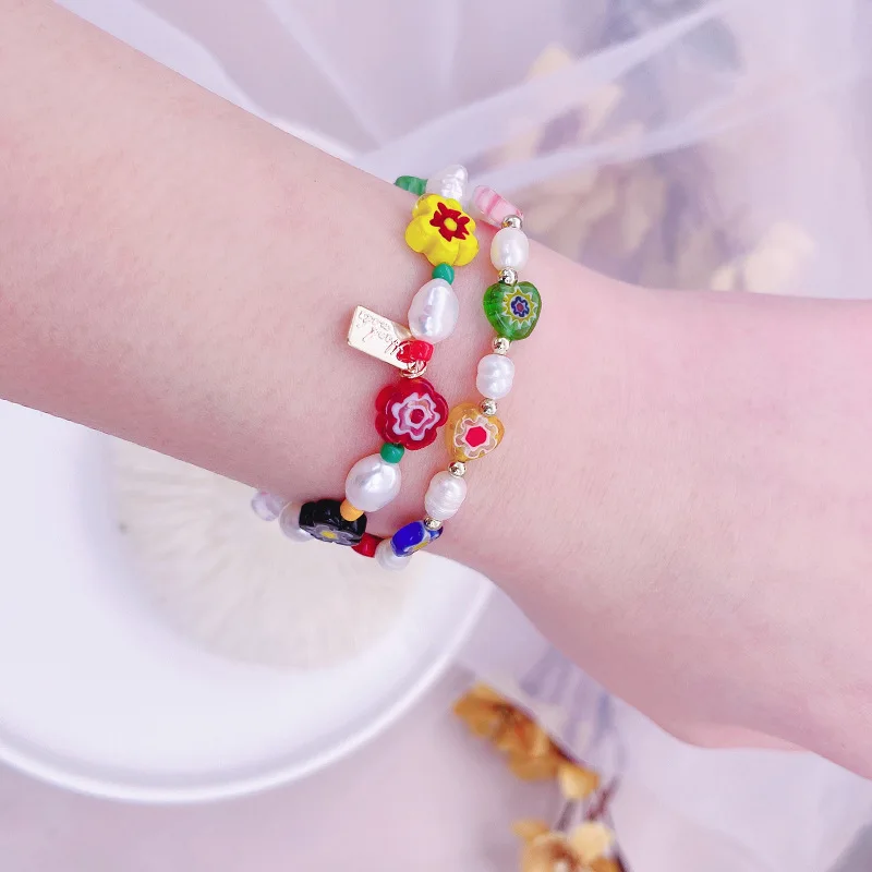 Bohemian Multicolor Glass Flower Bracelets for Women Ethnic Elastic Rope Beads Wrap Geometric Bracelet
Bohemian Multicolor Glass Flower Bracelets for Women Ethnic Elastic Rope Beads Wrap Geometric Bracelet