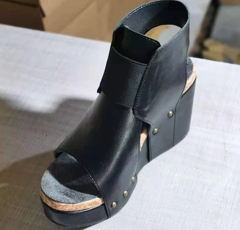 Sandalias Mujer 2021 Large Size Women Shoes Thick Sole Retro Fish Mouth Wedges Platform Sandals Cool Boots Party Shoes X39 
Sandalias Mujer 2021 Large Size Women Shoes Thick Sole Retro Fish Mouth Wedges Platform Sandals Cool Boots Party Shoes X39