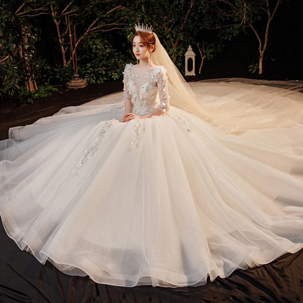 Dioflyusa Flowers Sequins Elegant Lace Princess Bridal Sexy Gown 2021 Champagne Half Sleeve Luxury Romantic Ball Wedding Dress
Dioflyusa Flowers Sequins Elegant Lace Princess Bridal Sexy Gown 2021 Champagne Half Sleeve Luxury Romantic Ball Wedding Dress