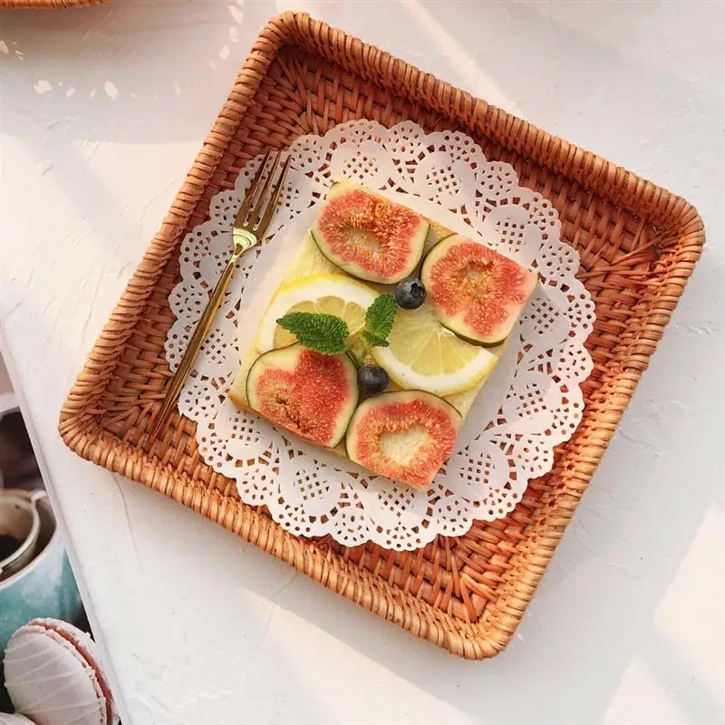 Hand-Woven Storage Basket Rattan Storage Tray Wicker Baskets Bread Fruit Food Breakfast Display Box Handicrafts Home Decoration
Hand-Woven Storage Basket Rattan Storage Tray Wicker Baskets Bread Fruit Food Breakfast Display Box Handicrafts Home Decoration