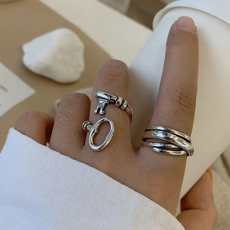 MEYRROYU 925 Sterling Silver Korean Creative Key Design Couple Ring Fashion Retro Woven Handmade Jewelry Gift Wholesale
MEYRROYU 925 Sterling Silver Korean Creative Key Design Couple Ring Fashion Retro Woven Handmade Jewelry Gift Wholesale