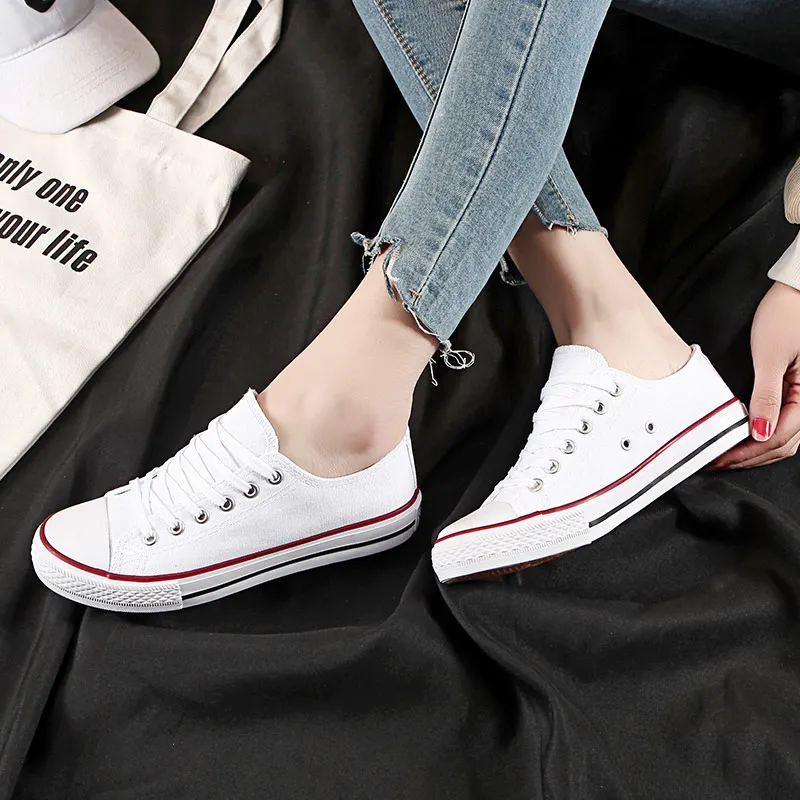 Sneakers 2020 Spring Autumn New Style Solid Shoes Sneakers Men and Women Lace-up Casual Shoes Breathable Walking Canvas Shoes
Sneakers 2020 Spring Autumn New Style Solid Shoes Sneakers Men and Women Lace-up Casual Shoes Breathable Walking Canvas Shoes