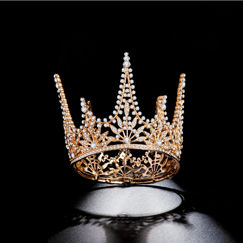 HG11370 Classic Baroque round tiara crown elegant gold rhinestone crown fashion bridal wedding headpiece hair accessories
HG11370 Classic Baroque round tiara crown elegant gold rhinestone crown fashion bridal wedding headpiece hair accessories