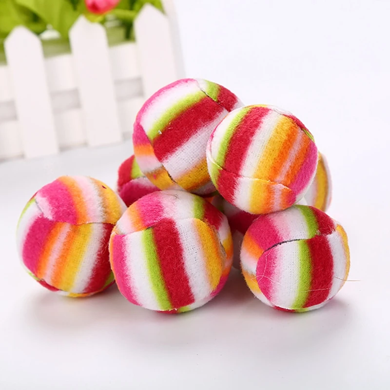 3PCS New Squeaky Cat Ball Toy Colorful Interactive Chewing Ball Funny Kitten Play Ball Cat Chase Balls Toy Pet Training Supplies
3PCS New Squeaky Cat Ball Toy Colorful Interactive Chewing Ball Funny Kitten Play Ball Cat Chase Balls Toy Pet Training Supplies