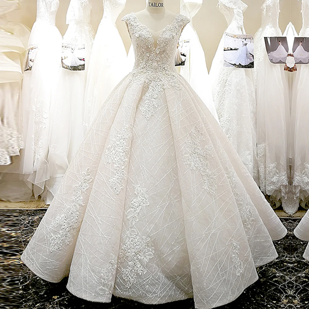 New Vestido De Casamento New Listing V-neck Backless Appliques Lace Flowers Princess Ball Gown Wedding Dresses Vestido De Boda
New Vestido De Casamento New Listing V-neck Backless Appliques Lace Flowers Princess Ball Gown Wedding Dresses Vestido De Boda
